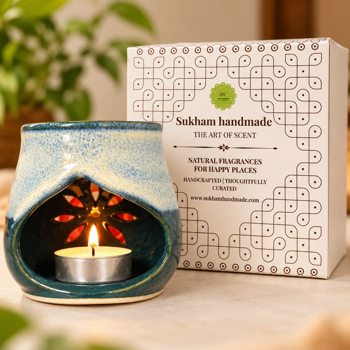 The Art of Scent Gift Set | Ceramic Diffuser with Tealight Candle