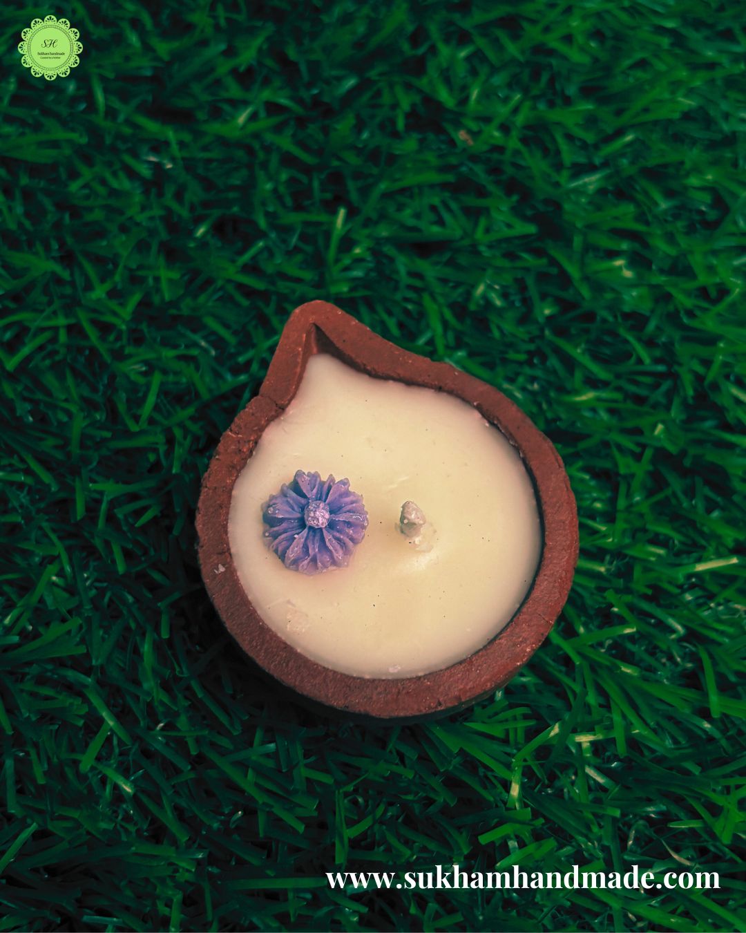 Small terracotta soy wax diya